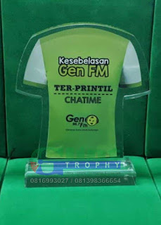 Plakat Akrilik Model Kaos