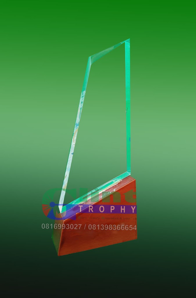 Plakat Akrilik Tapakan Kayu